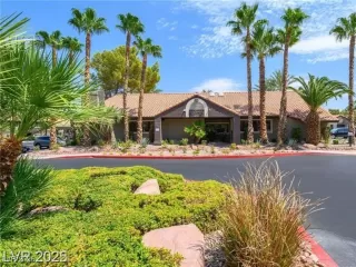 Photo #4: 2750695 Listing 