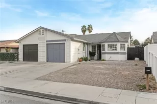 More Details about MLS # 2750698 : 5631 BLUE SEA STREET