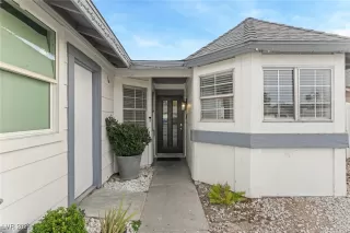 Photo #3: 2750698 Listing