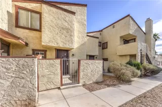 More Details about MLS # 2750726 : 5015 SPENCER STREET C