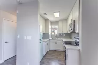 Photo #2: 2750726 Listing 