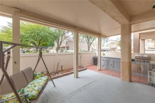 Photo #5: 2750785 Listing