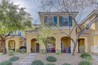 Browse active condo listings in KIMBALL HILL HOMES AT SOUTH EDGE