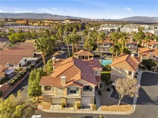 More Details about MLS # 2750812 : 251 SOUTH GREEN VALLEY PARKWAY 5612