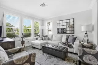 Photo #5: 2750812 Listing