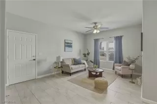 Photo #5: 2750842 Listing 