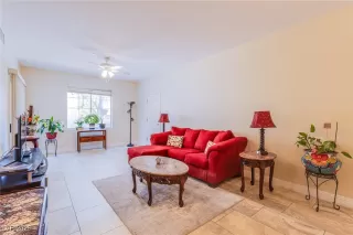 Photo #3: 2750861 Listing 