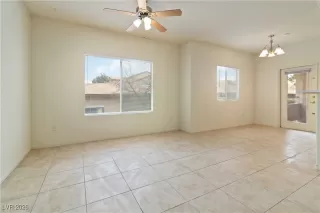 Photo #4: 2750864 Listing 