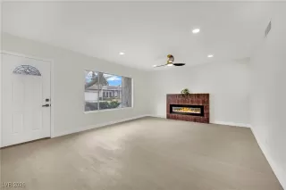 Photo #4: 2750865 Listing 