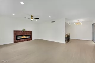 Photo #5: 2750865 Listing 