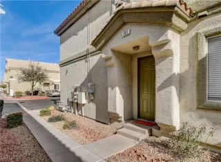 Photo #4: 2750877 Listing 