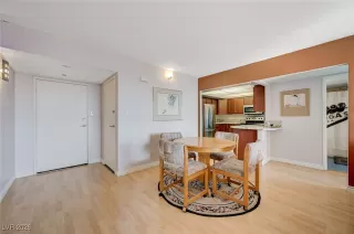 Photo #2: 2750883 Listing