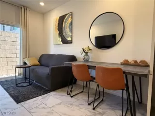 Photo #2: 2750886 Listing 