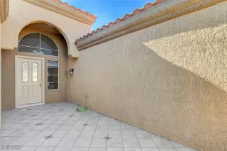 Photo #4: 2750899 Listing 