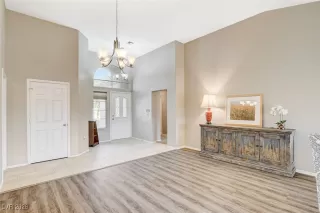 Photo #6: 2750899 Listing 