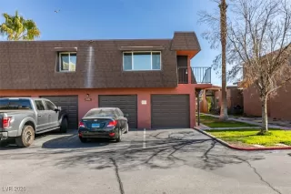 More Details about MLS # 2750912 : 4626 GRAND DRIVE 4