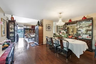 Photo #4: 2750931 Listing