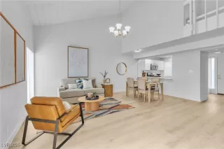 Photo #1: 2750954 Listing 