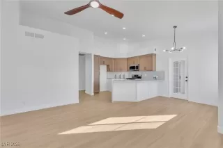 Photo #6: 2750962 Listing 