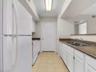 Photo #6: 2750968 Listing 