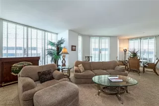 Primary Photo for MLS#: 2750973