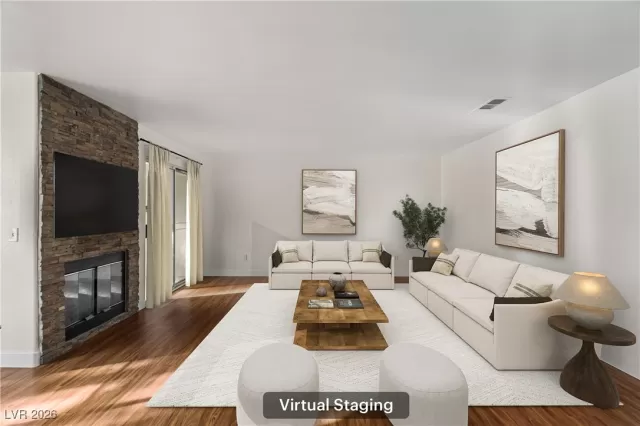 MLS: 2750975 Condo For Sale