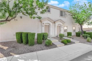 Photo #4: 2751000 Listing