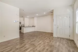 Photo #6: 2751028 Listing 