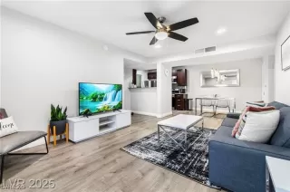 Photo #1: 2751123 Listing 