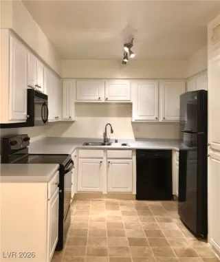 Photo #2: 2751146 Listing 