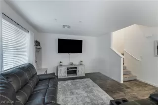 Photo #2: 2751174 Listing 