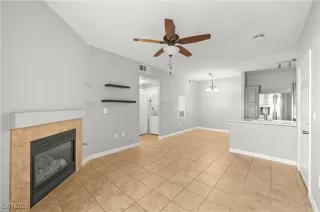 Photo #4: 2751236 Listing