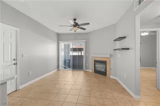 Photo #6: 2751236 Listing