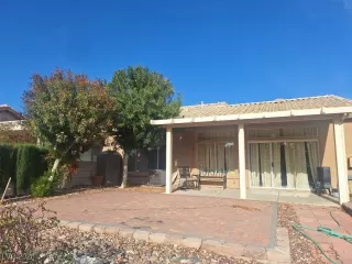 Photo #4: 2751253 Listing