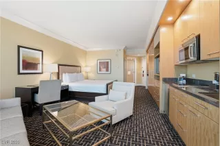 Photo #1: 2751281 Listing 