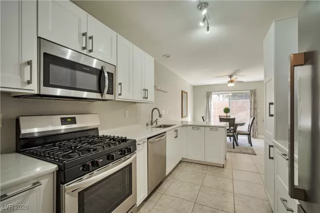 MLS: 2751317 Condo For Sale