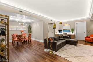 Photo #4: 2751364 Listing