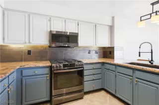 Photo #1: 2751399 Listing 