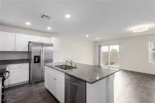 Photo #2: 2751409 Listing 