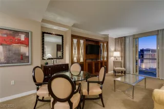 Photo #5: 2751433 Listing 