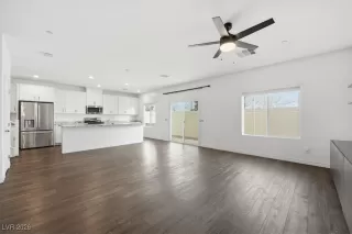 Photo #4: 2751479 Listing 