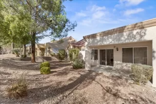 Photo #4: 2751513 Listing