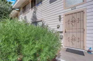 Photo #3: 2751549 Listing