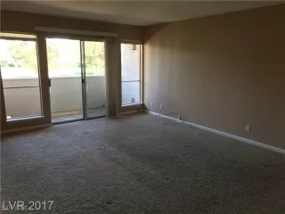 Photo #1: 2751562 Listing 