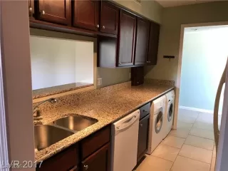 Photo #4: 2751562 Listing 