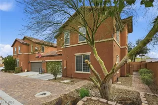 Photo #2: 2751574 Listing 