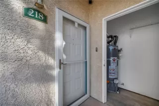 Photo #3: 2751595 Listing