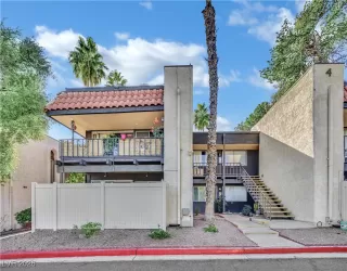 Photo #1: 2751609 Listing