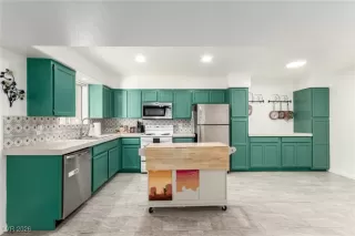 Photo #6: 2751614 Listing 