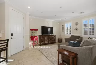 Photo #1: 2751622 Listing 